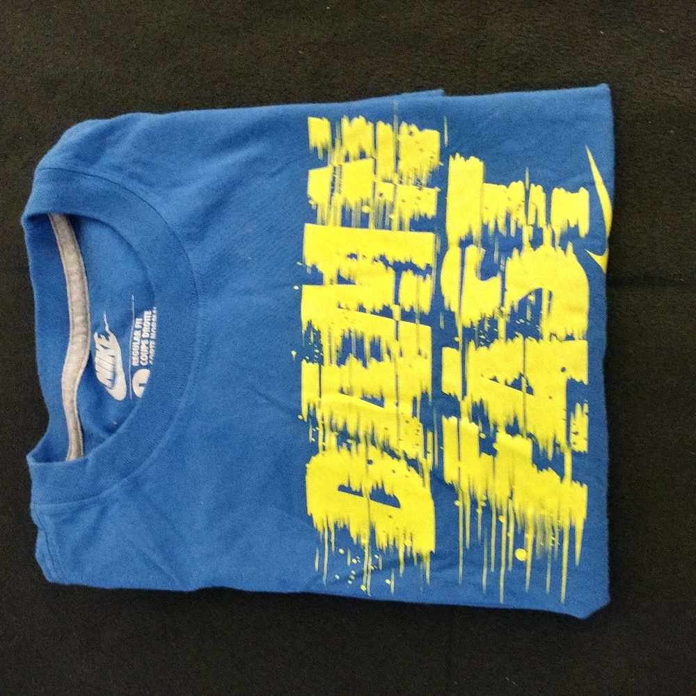 Nike Graphic T-shirt